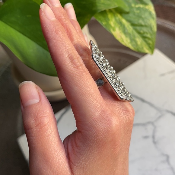 Forever 21 - Large Statement Ring - Picture 5 of 10